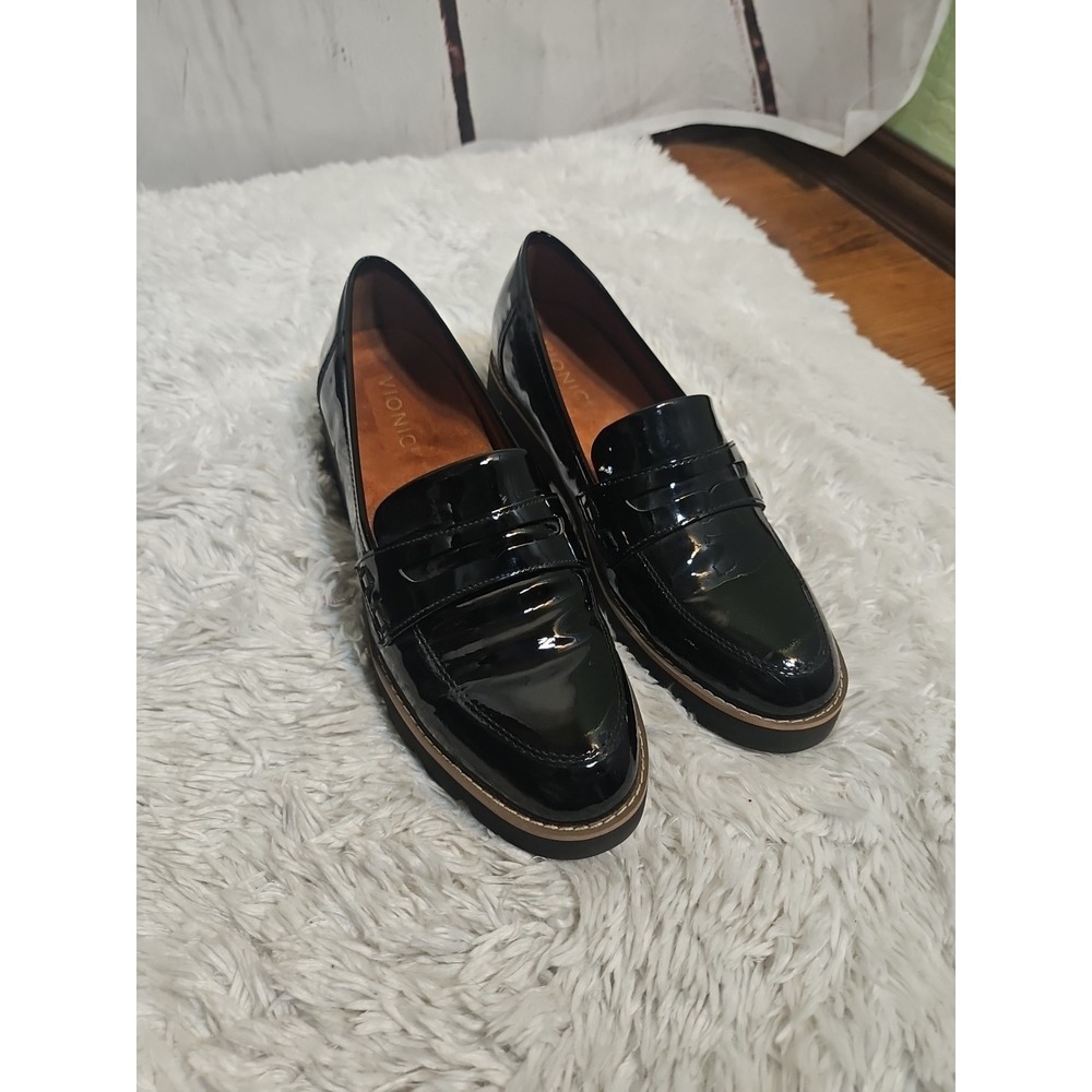 Vionic Cheryl Patent Leather Penny Loafers Black Shoes Women's EU 39 US 8 - Picture 2 of 10